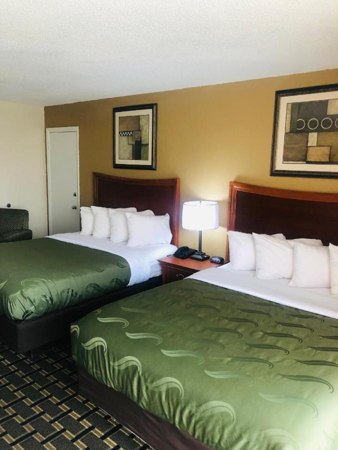 Quail Inn And Suites - شاطئ ميرتل المظهر الخارجي الصورة