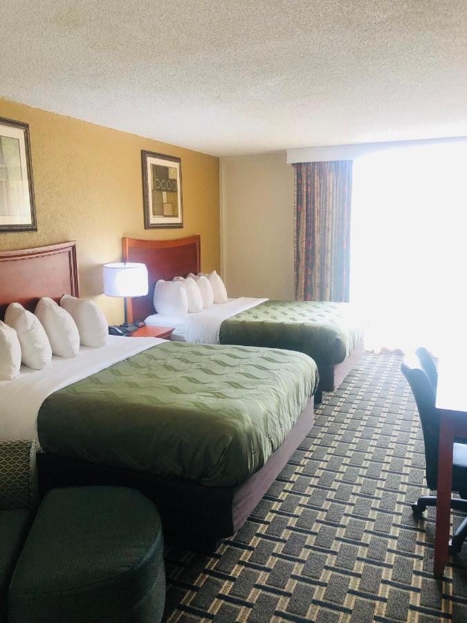 Quail Inn And Suites - شاطئ ميرتل المظهر الخارجي الصورة