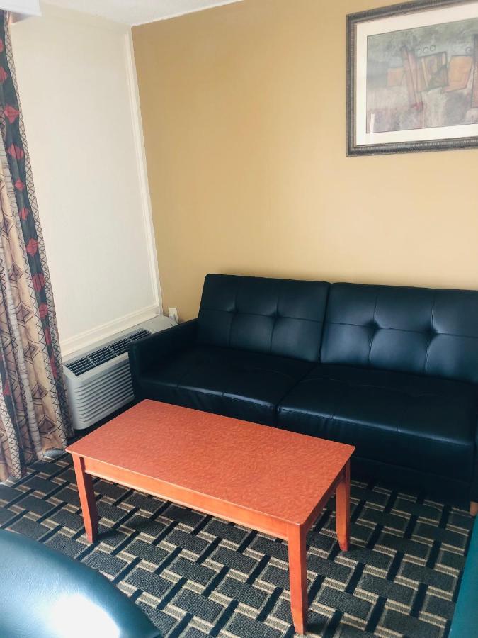 Quail Inn And Suites - شاطئ ميرتل المظهر الخارجي الصورة